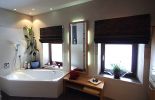 18 Eckbadewanne.jpg