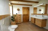 07 Altholzbadezimmer.jpg